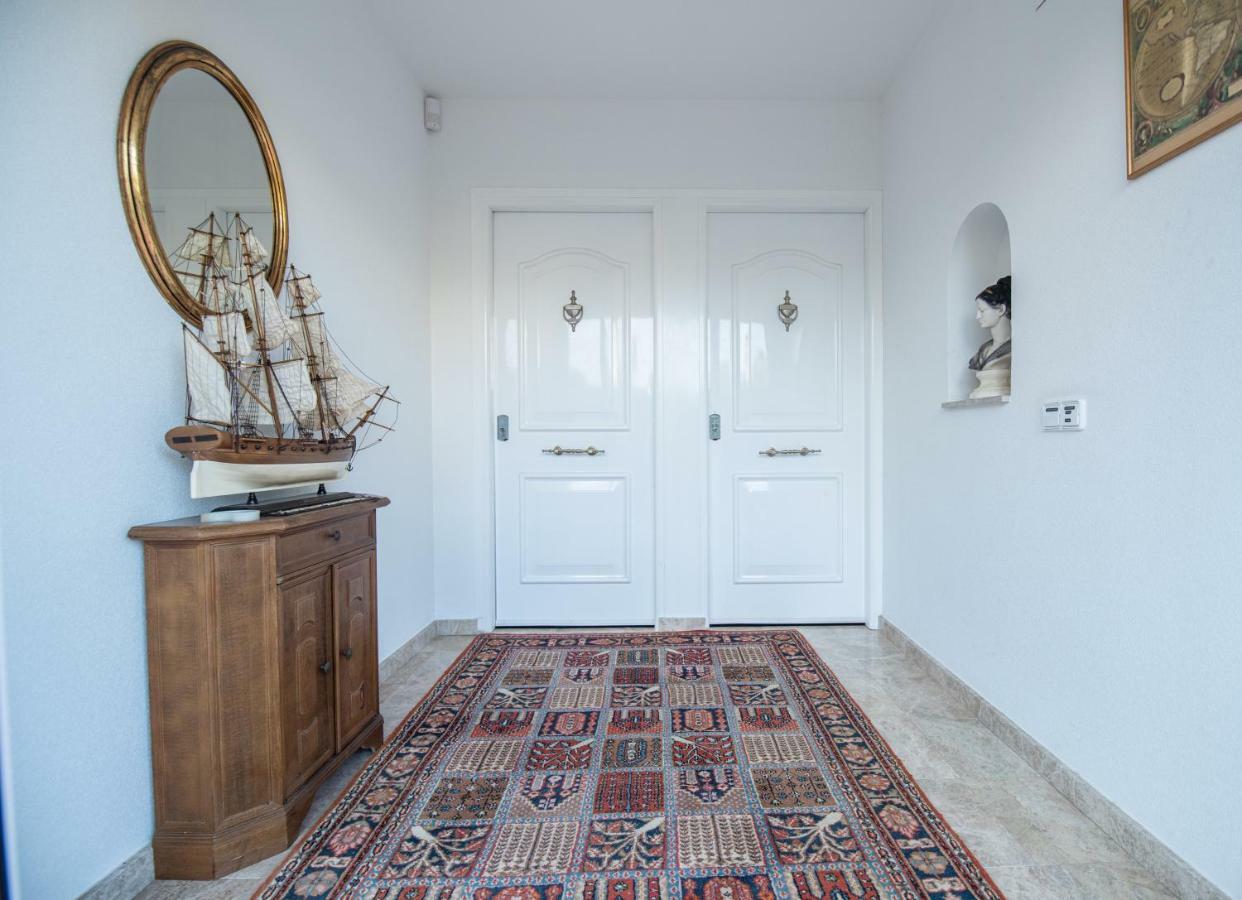Villa Frente Al Mar 람폴라 외부 사진